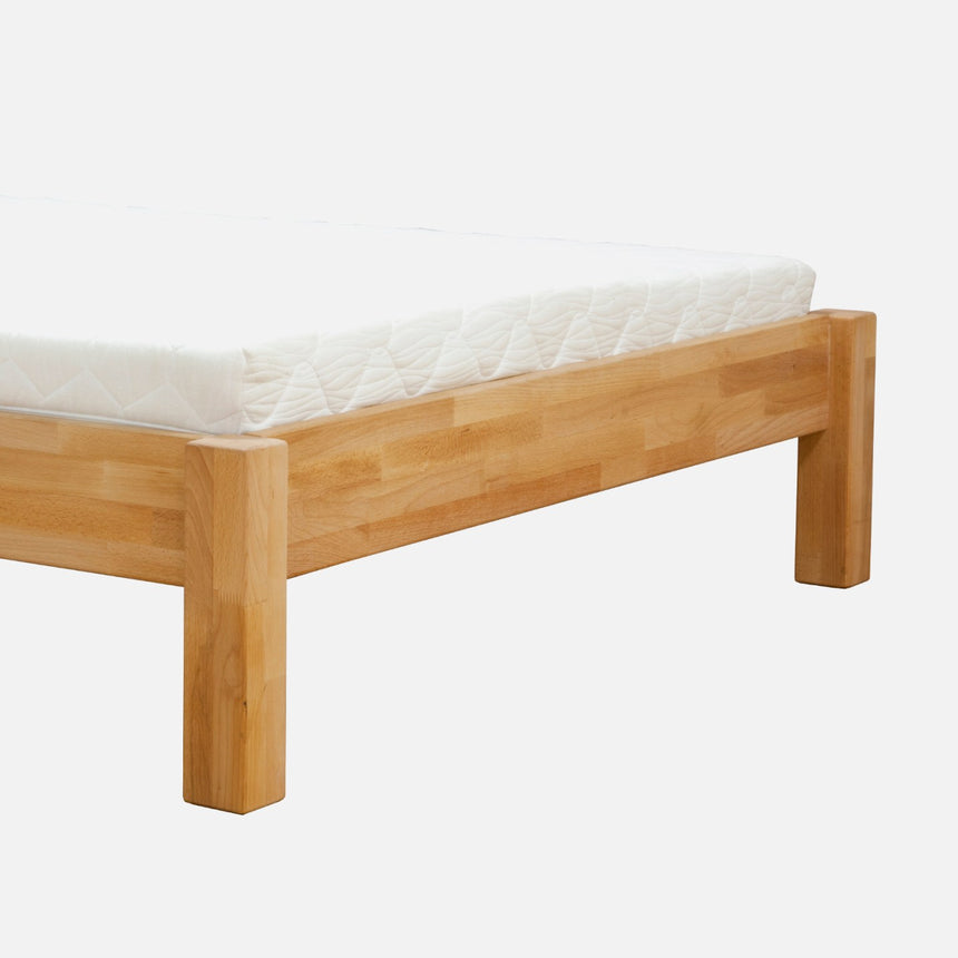 Bed basic oak wood
